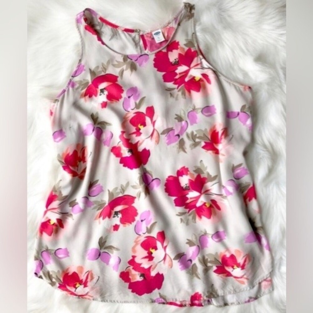 Old Navy gray and pink floral blouse tank size XS